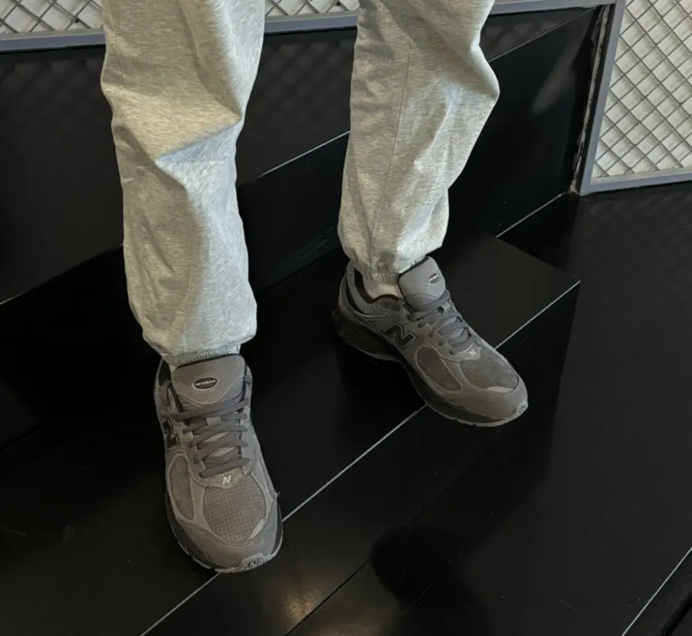 Giày New Balance 2002R 'Castlerock Grey Black' M2002REH - Ảnh 4