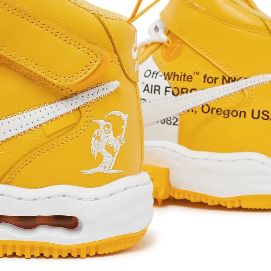 Alternative view of Giày Nike Air Force 1 SP 'Varsity Maize' DR0500-101