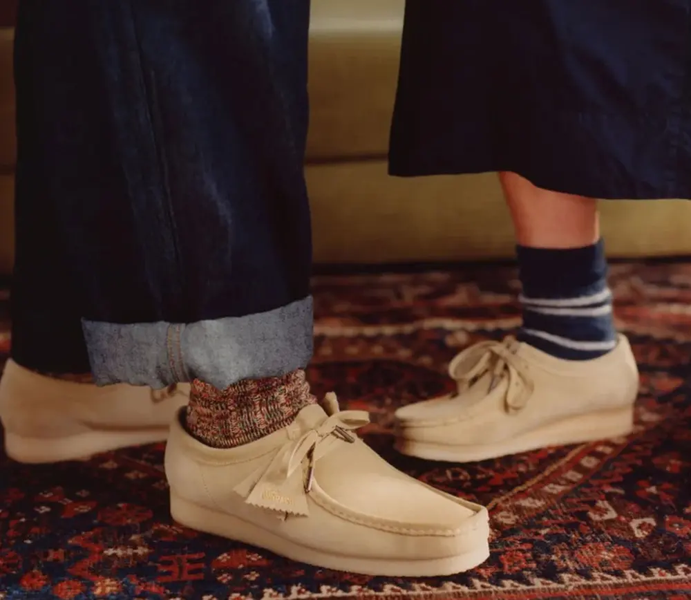 Alternative view of Giày Clarks Wallabee 'Maple Suede' 26155515