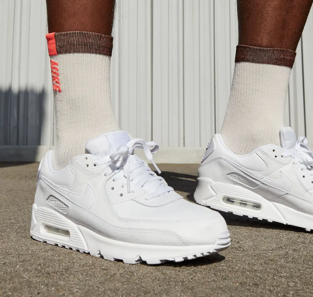 Giày Nike Air Max 90 LTR ‘Triple White’ CZ5594-100 - Ảnh 3