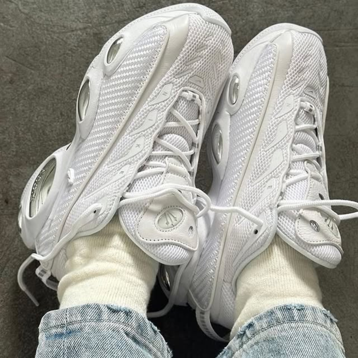 Giày Nike NOCTA x Glide 'Triple White' DM0879-100 - Ảnh 3