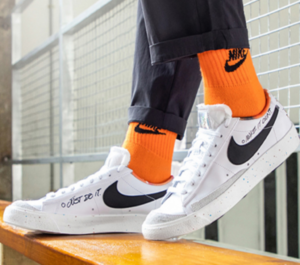 Alternative view of Giày Nike Blazer Low ’77 Vintage ‘Make it Count’ DJ4279-101