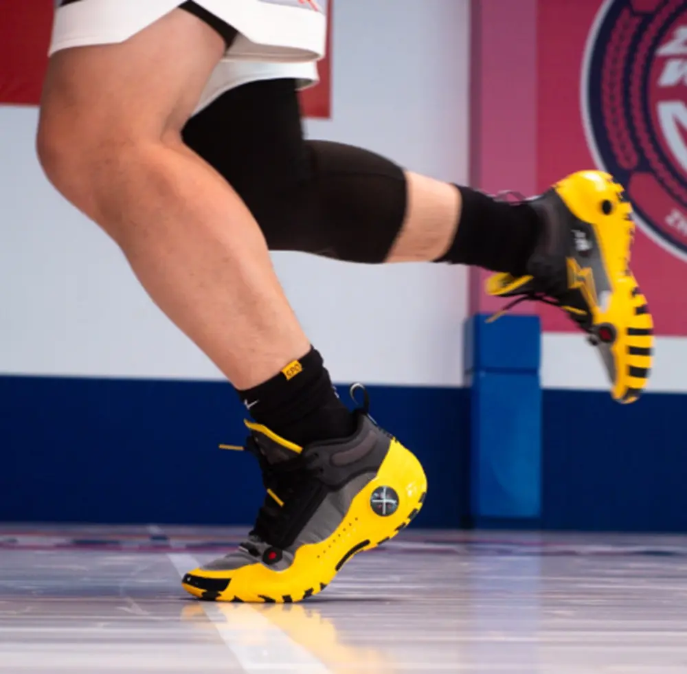 Alternative view of Giày Lining Way of Wade 10 ‘Caution’ ABAS115-10