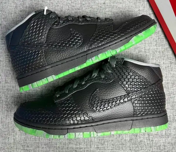 Giày Nike Dunk Mid ‘Halloween’ FQ8749-010 - Ảnh 4