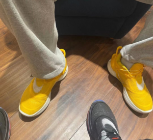 Alternative view of Giày Nike Adapt BB 2.0 ‘NBA 2K20 Winner’s Circle’ BQ5397-700