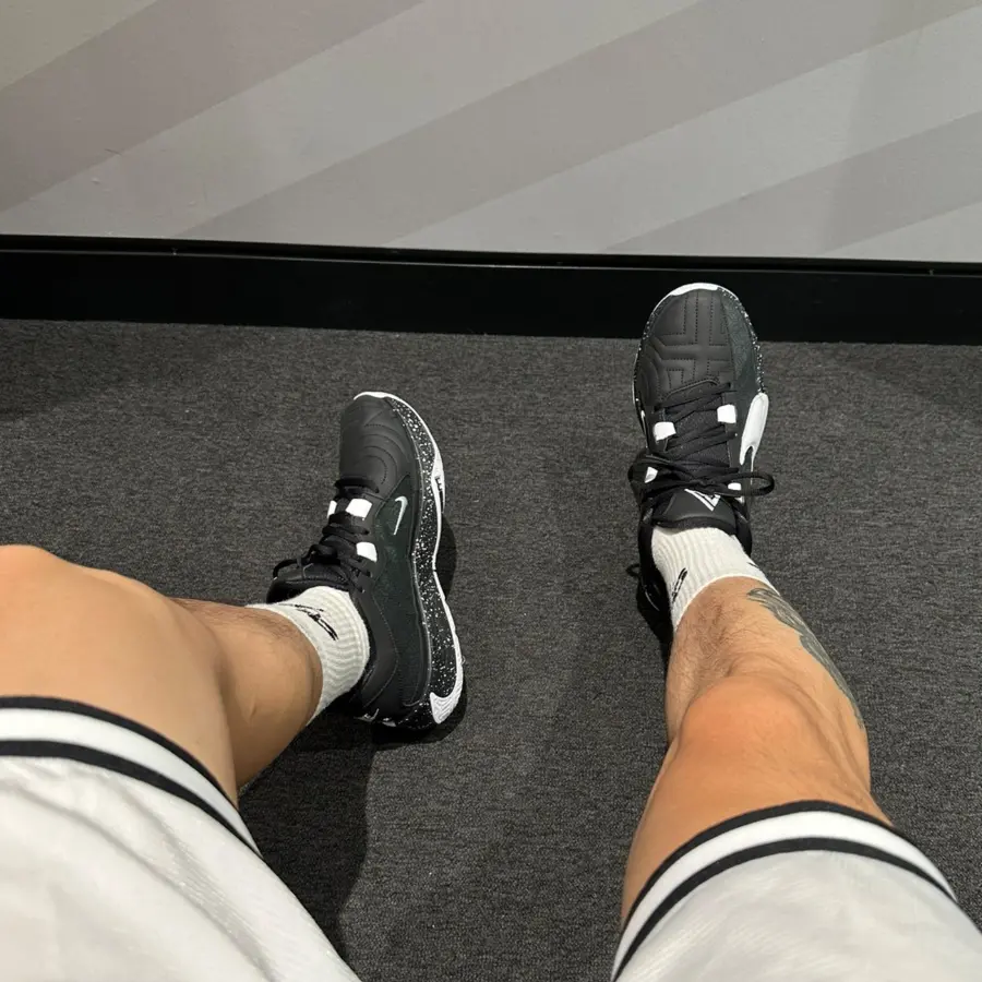Alternative view of Giày Nike Zoom Freak 5 ‘Black White’ DX4996-003