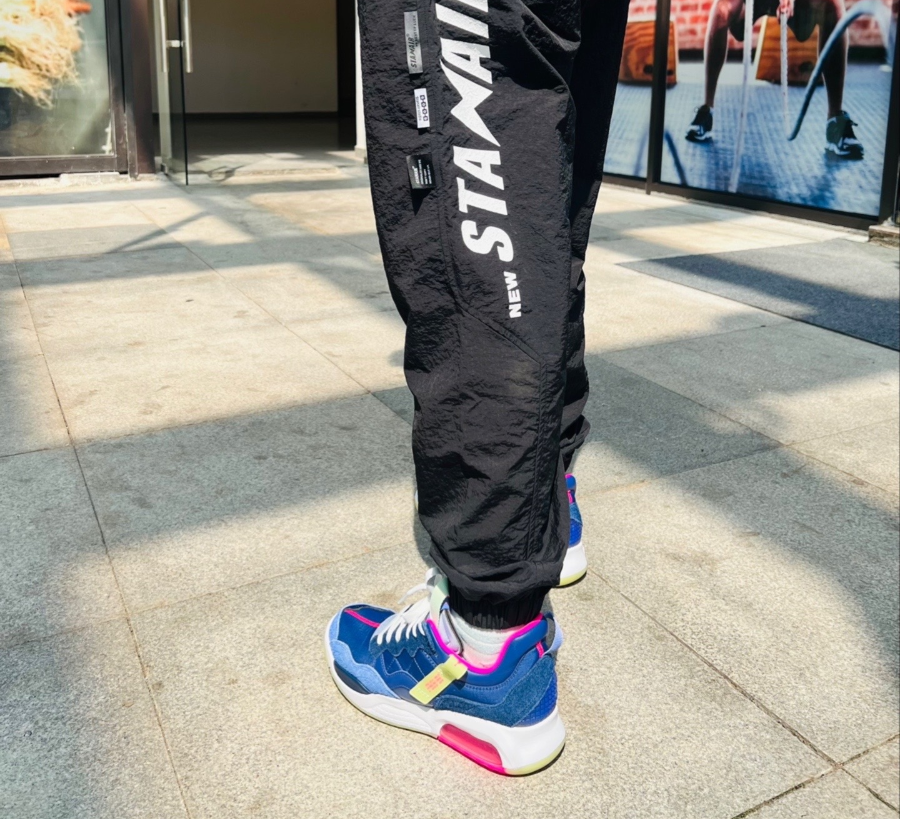 Giày Nike Air Jordan MA2 x Luka Doncic ‘Cosmic Deception’ DJ9804-500 - Ảnh 3