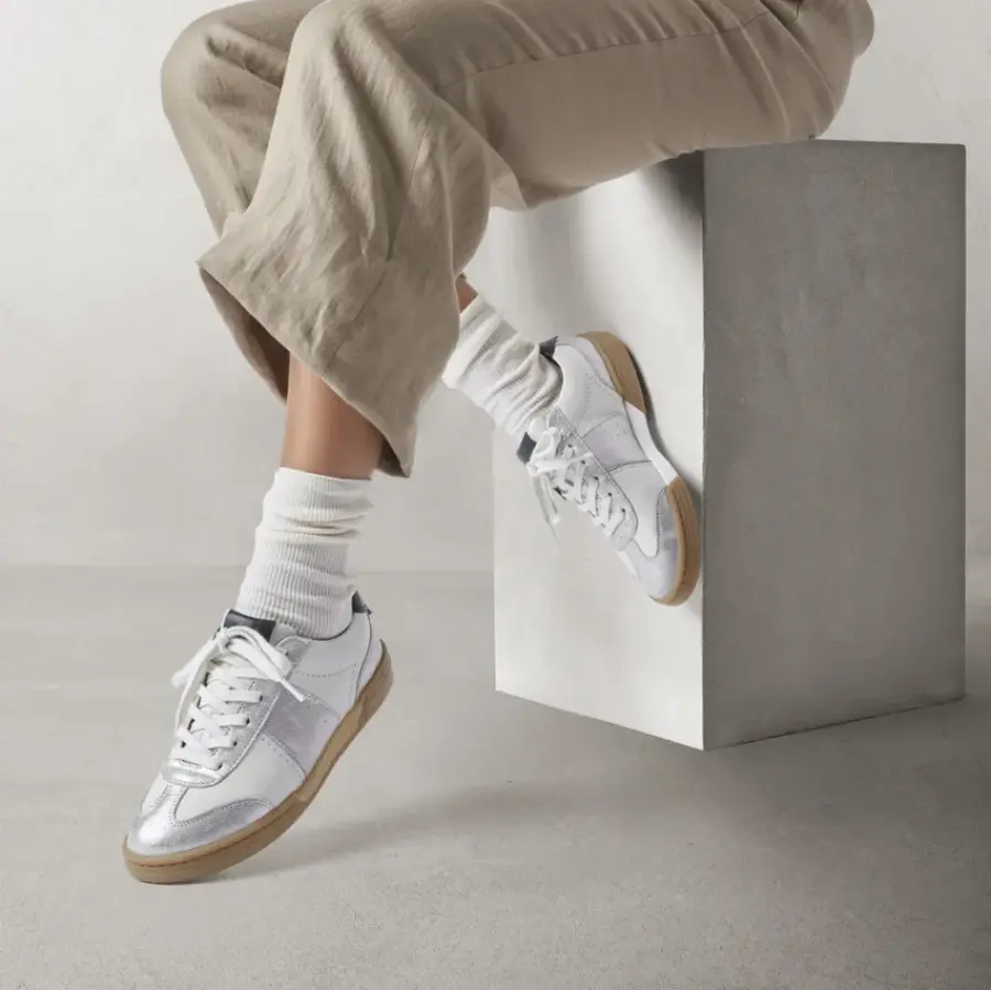 Alternative view of Giày Clarks 'White' 261703914