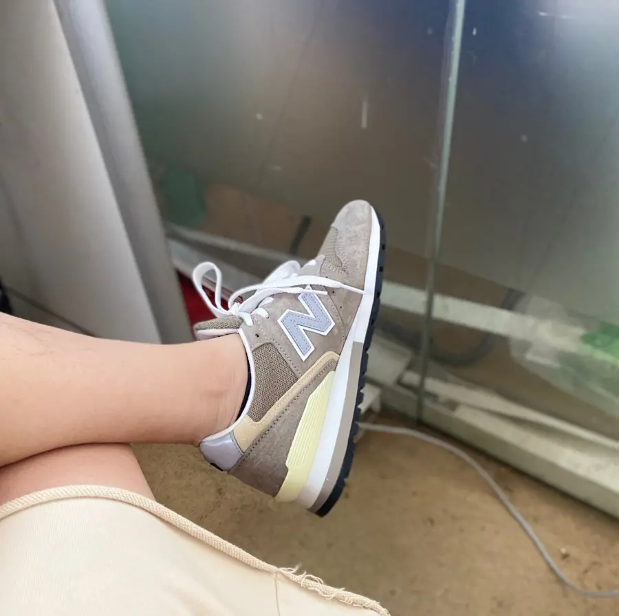 Alternative view of Giày New Balance CZ2 'Grey' WL996CZ2
