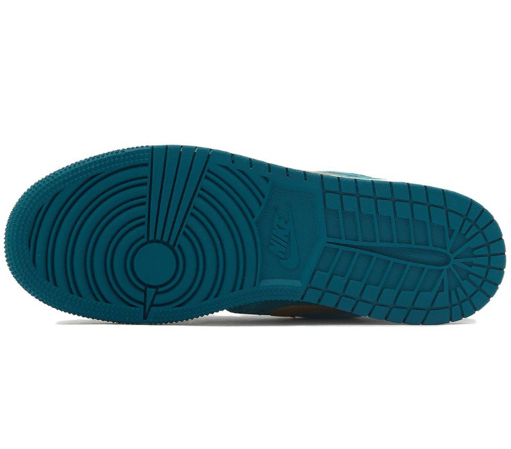 Giày Nike Air Jordan 1 'Geode Teal Velvet' FB9896-300 - Ảnh 3
