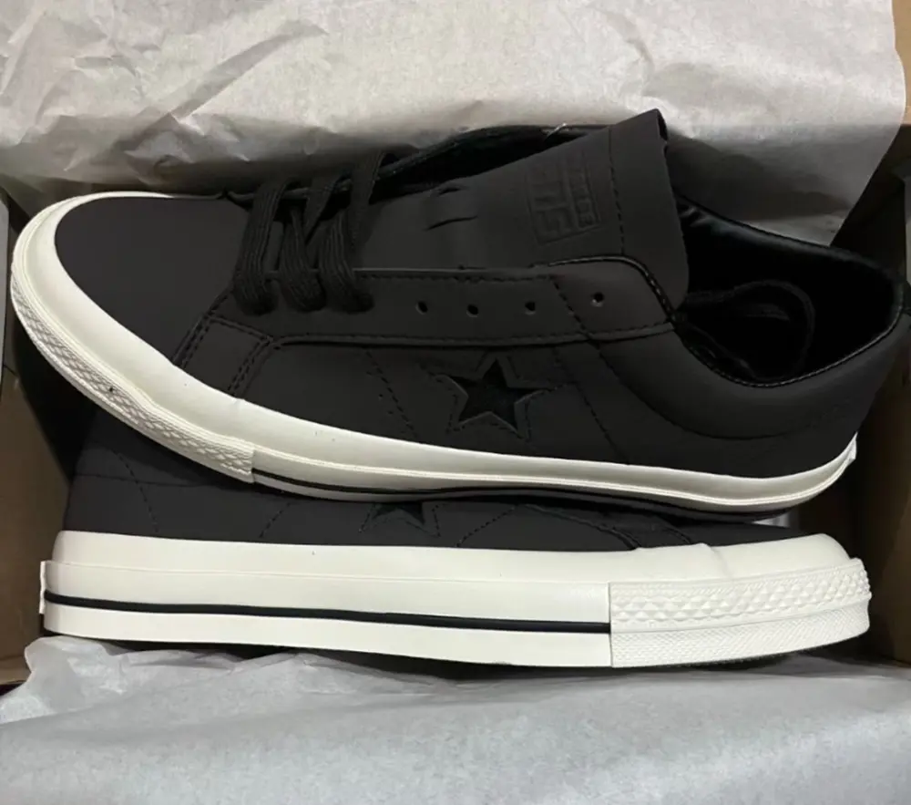 Alternative view of Giày Converse One Star Leather ‘Black’ 153714C