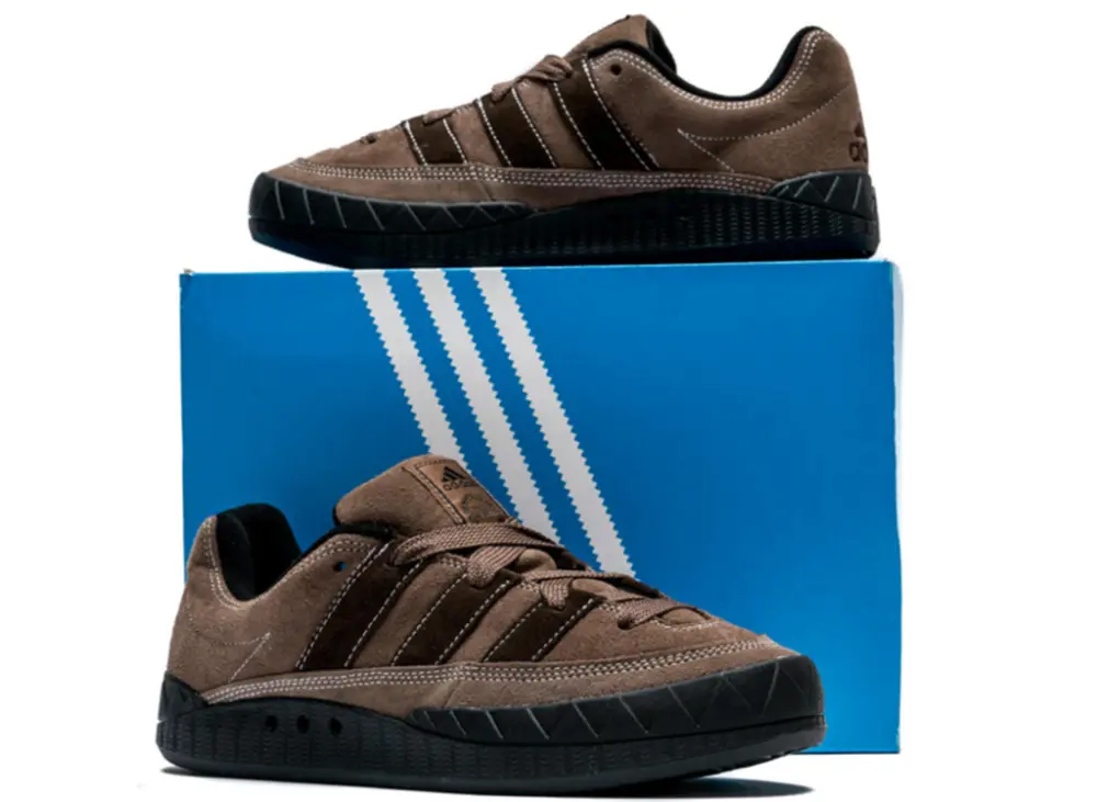 Alternative view of Giày Adidas Adimatic Earth Strata 'Dark Brown' IE7363