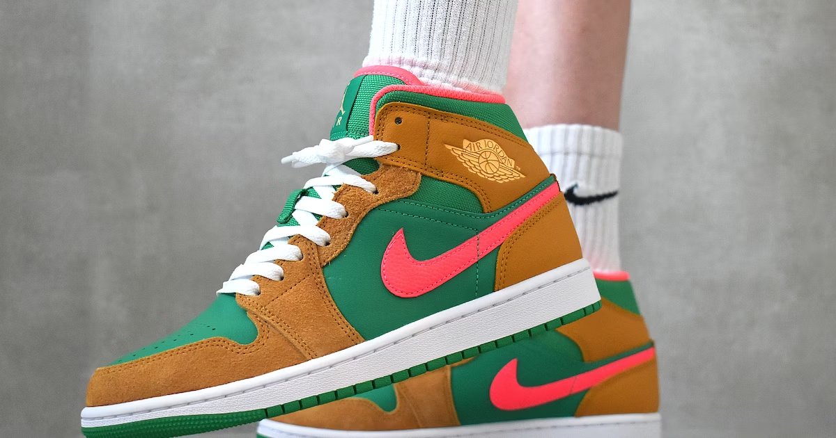 Giày Nike Air Jordan 1 Mid SE 'Wheat Watermelon' DX4332-700 - Ảnh 2