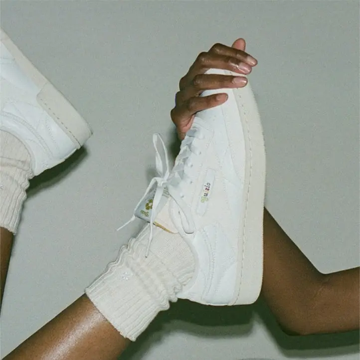 Alternative view of Giày Reebok Danielle Guizio x Club C 85 'Chalk' GZ3035