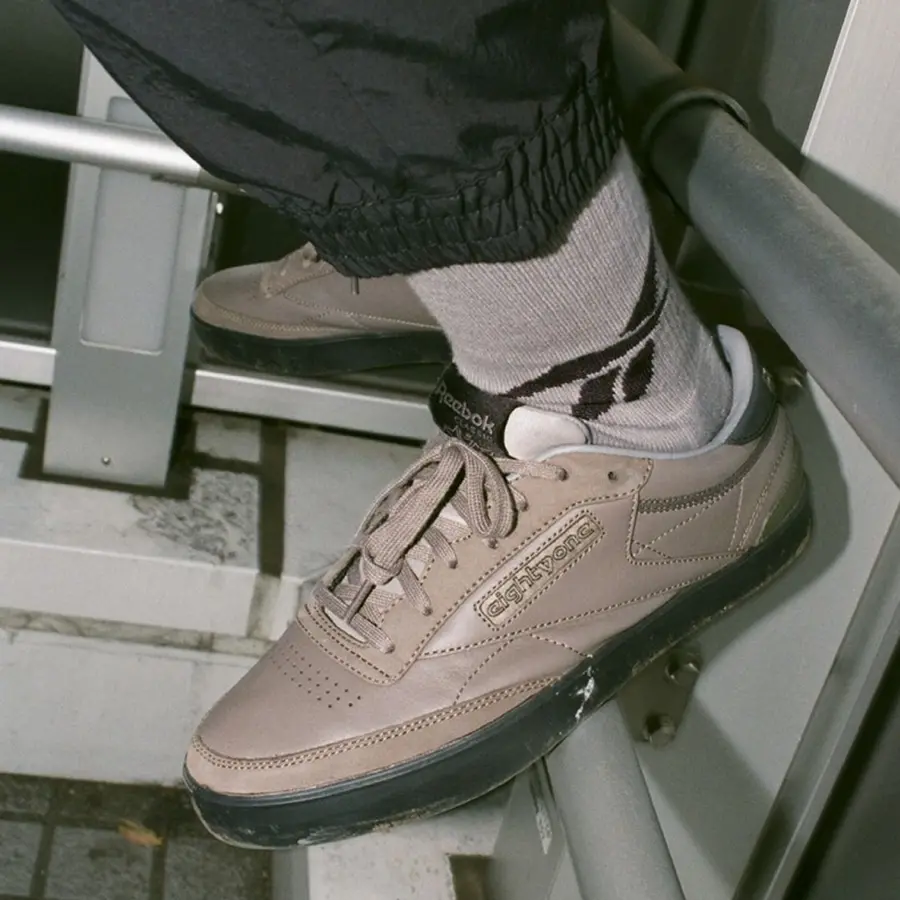 Alternative view of Giày Reebok Club C FVS 'EightyOne Trek Grey' GX2597