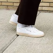 Giày Reebok Club C 85 Vintage W "Cloud White Infoused Lilac" GY9739 - Ảnh 3