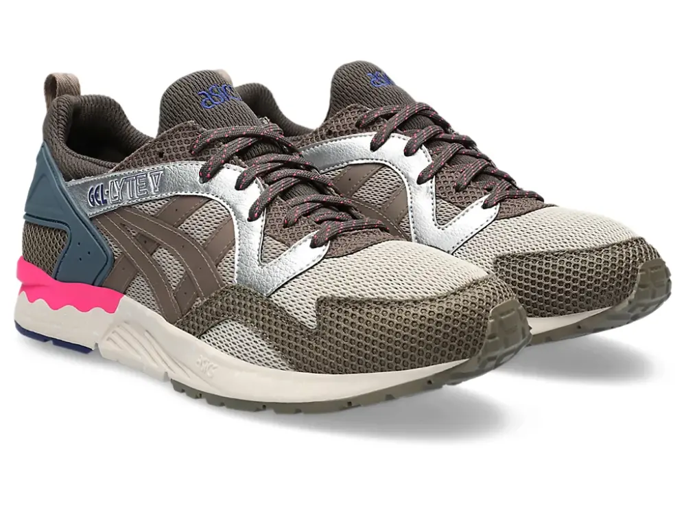Alternative view of Giày Asics GEL-LYTE V 'Simply Taupe' 1203A283-250