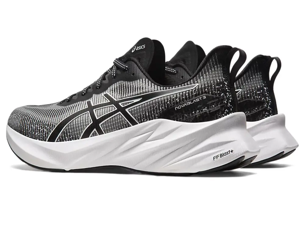 Giày Asics Novablast 3 LE Black White 1011B591-001 - Ảnh 5