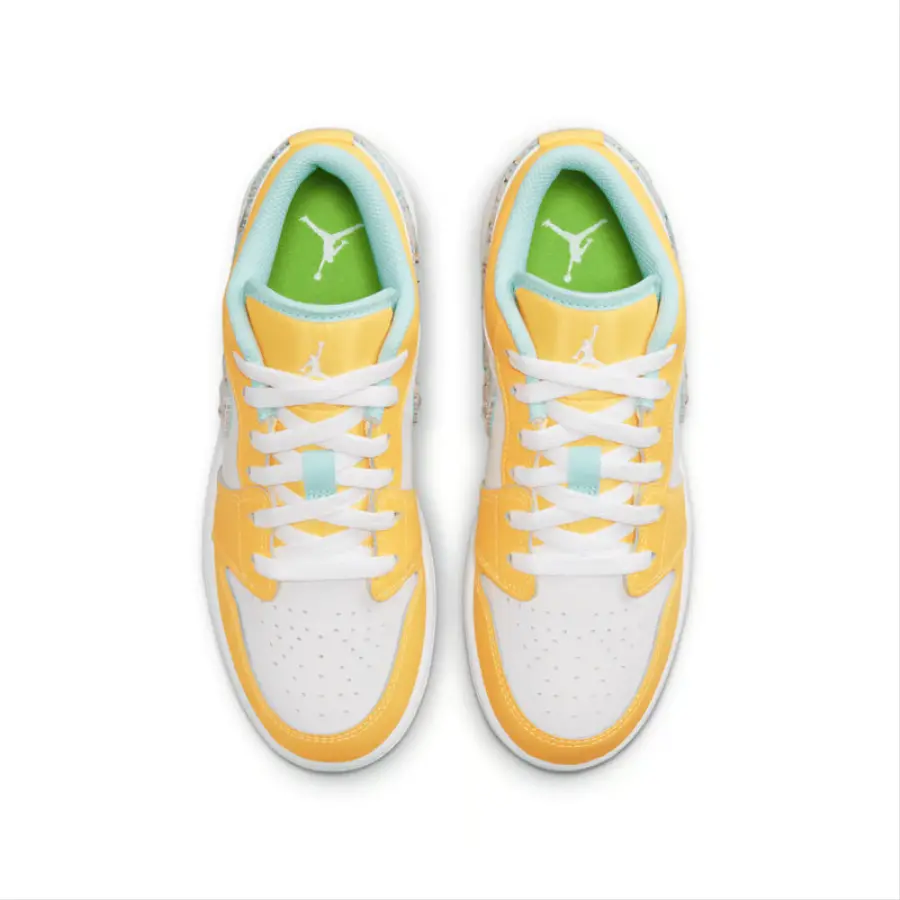 Alternative view of Giày Nike Air Jordan 1 Low 'Recycled Grind' DX4375-800