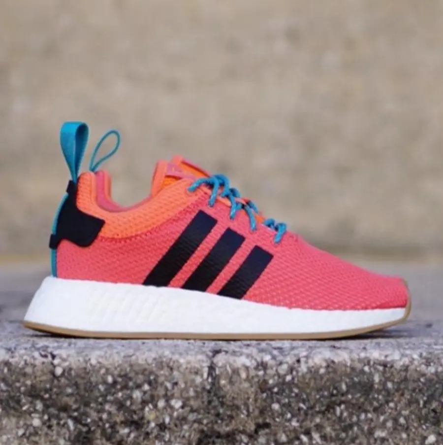 Alternative view of Giày Adidas NMD_R2 ‘Summer Spice’ CQ3081