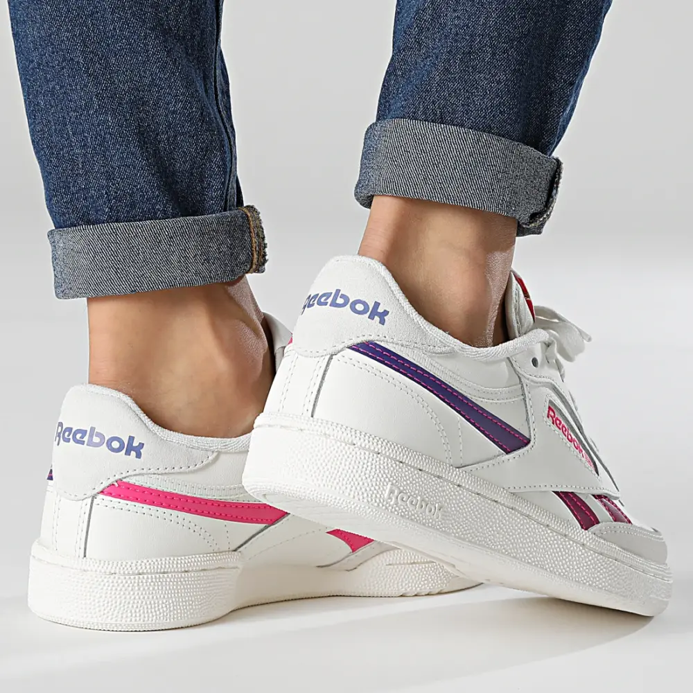 Alternative view of Giày Reebok Club C Revenge 'Chalk Proud Pink Bold' GX1698
