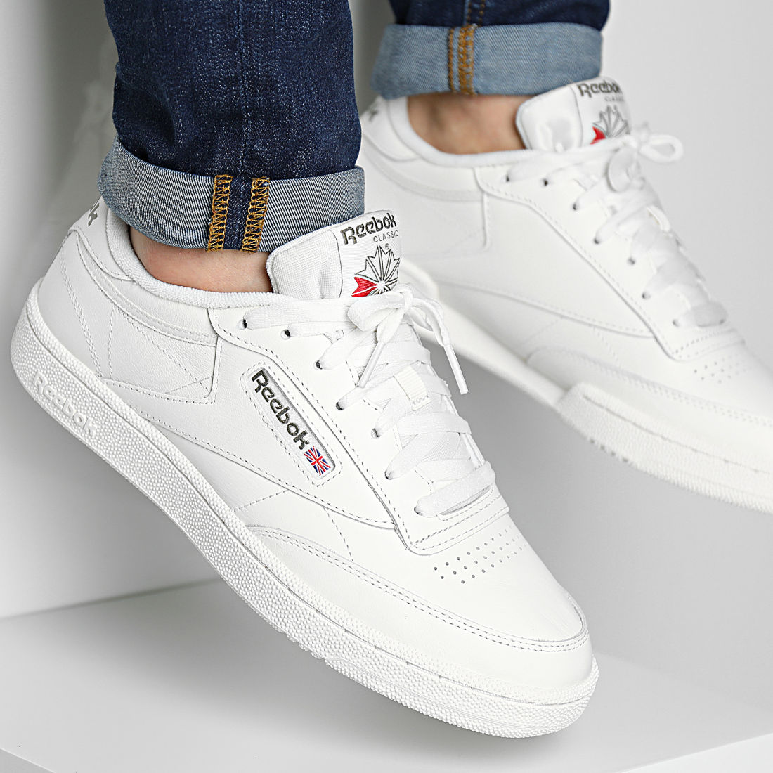 Giày Reebok Classics Club C 85 Men's White HP4320 - Ảnh 4