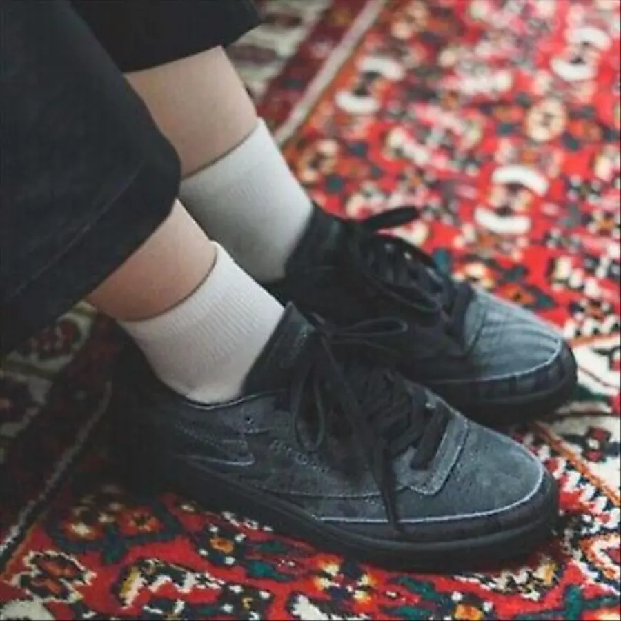 Alternative view of Giày Reebok Club C 85 'Black' GX6429