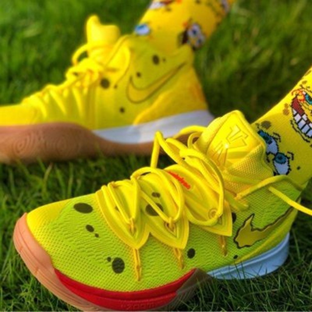 Giày Nike Kyrie 5 Spongebob GS 'Opti Yellow' CJ7227-700 - Ảnh 3