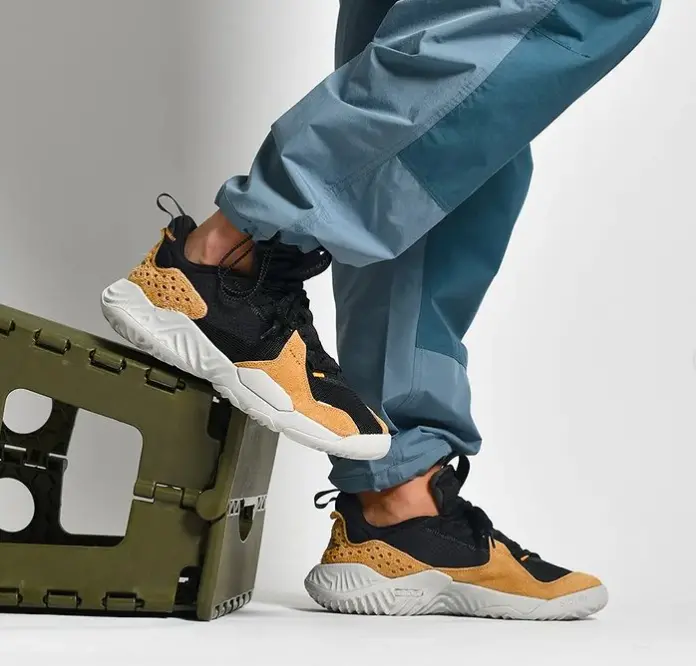 Alternative view of Giày Nike Air Jordan Delta SP 'Black Flax' CD6109-002