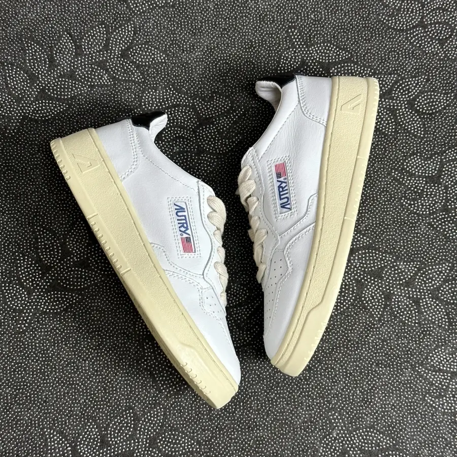 Giày Autry Medalist Low Leather ‘White Black’ AULM-LL22 - Ảnh 3