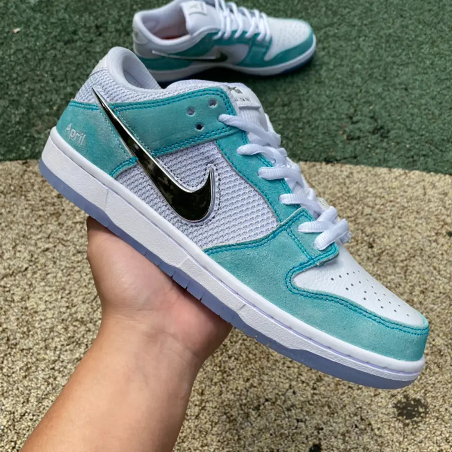 Giày Nike SB Dunk Low ‘April Skateboards’ FD2562-400 - Ảnh 4