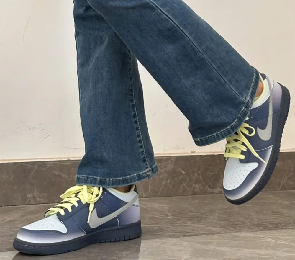 Alternative view of Giày Nike Dunk Low ‘Halloween I Am Fearless’ FQ8354-491