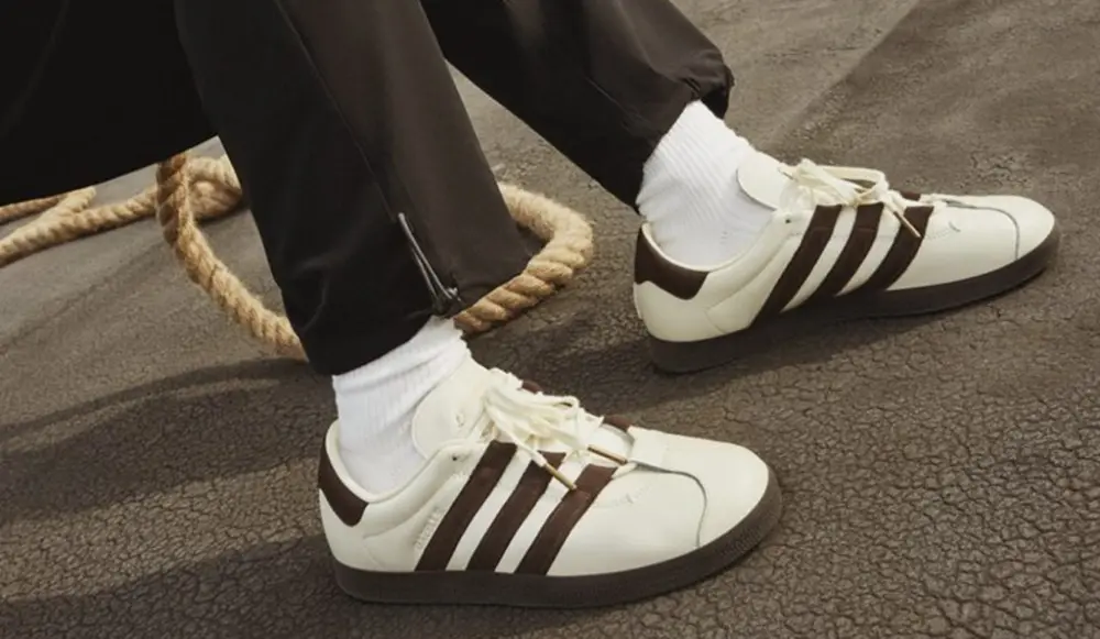 Alternative view of Giày Adidas x Foot Industry Gazelle ‘Cream White’ IG1895