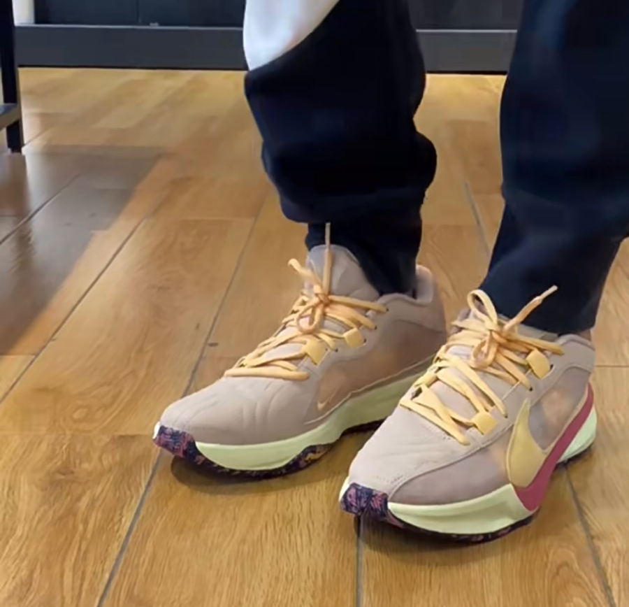 Giày Nike Zoom Freak 5 'Fossil Stone' DX4996-200 - Ảnh 8