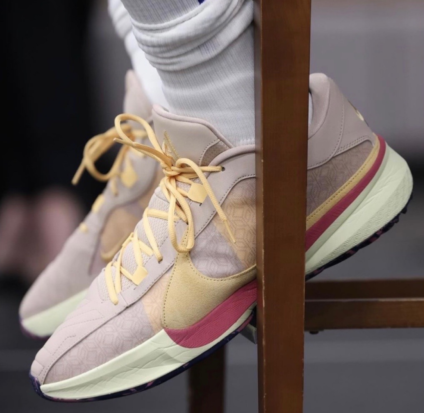 Giày Nike Zoom Freak 5 'Fossil Stone' DX4996-200 - Ảnh 9