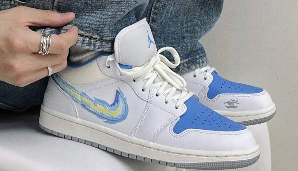 Giày Nike Air Jordan 1 'University Blue' FJ7219-441 - Ảnh 4