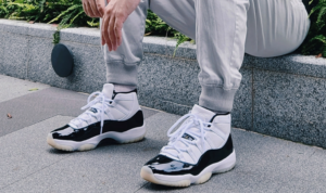 Alternative view of Giày Nike Jordan 11 Retro DMP 'Black White' CT8012-170