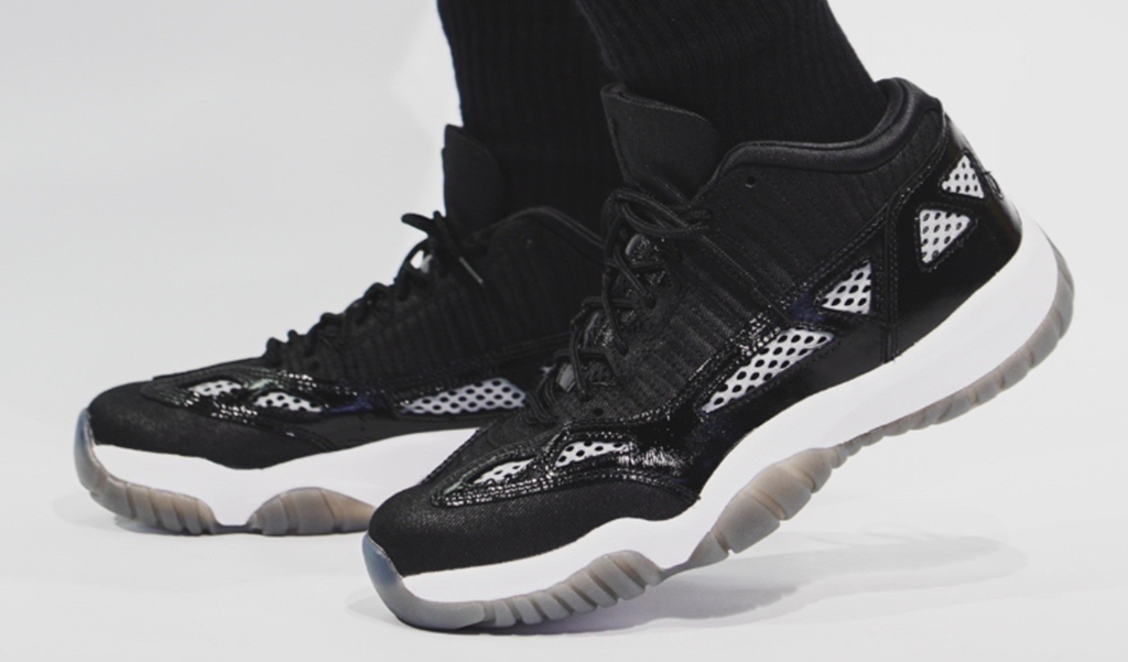 Giày Nike Air Jordan 11 Retro Low IE ‘Black White’ 919712-001 - Ảnh 5