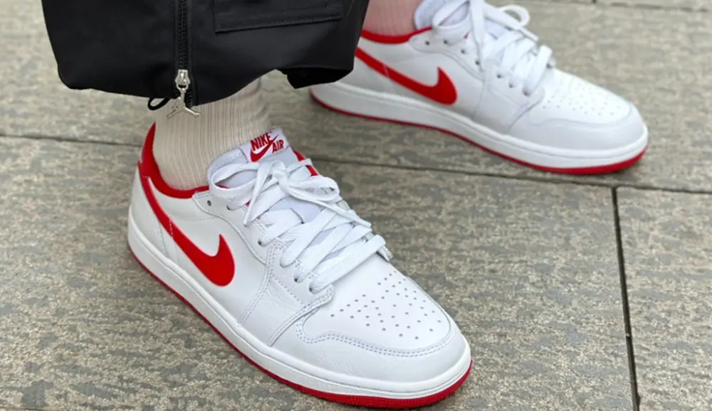 Giày Nike Air Jordan 1 Retro 'University Red' CZ0790-161 - Ảnh 3