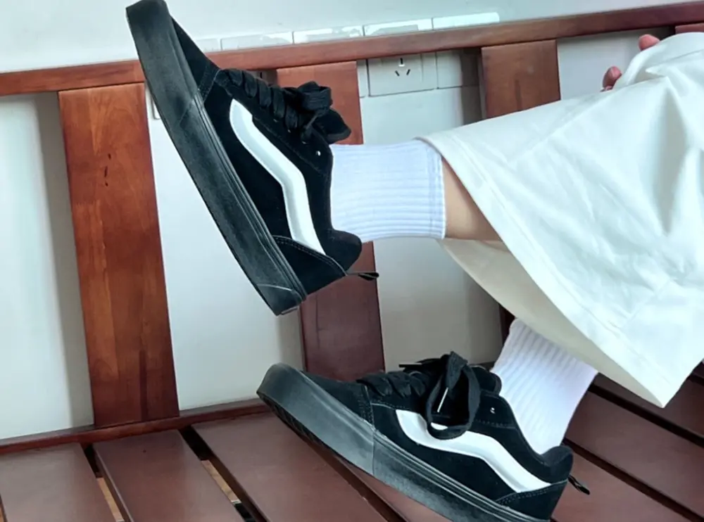 Giày Vans Knu Skool 'Black' VN0009QCBMA - Ảnh 4