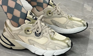 Alternative view of Giày Adidas Astir Shoes 'Bliss' GZ3571