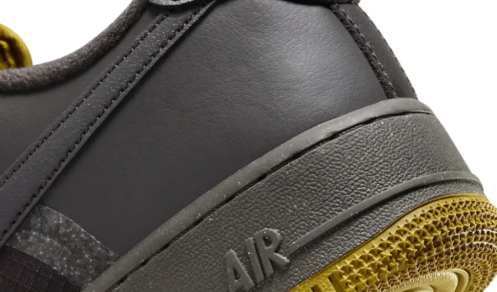 Alternative view of Giày Nike Air Force 1 'Medium Ash' FB8877-200