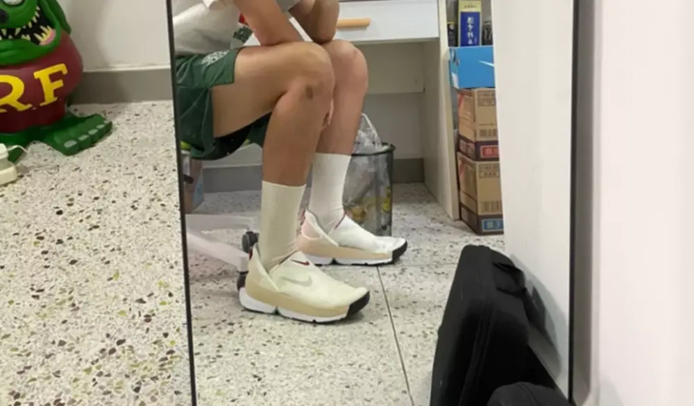 Alternative view of Giày Nike Go FlyEase ‘Beige’ DR7850-161