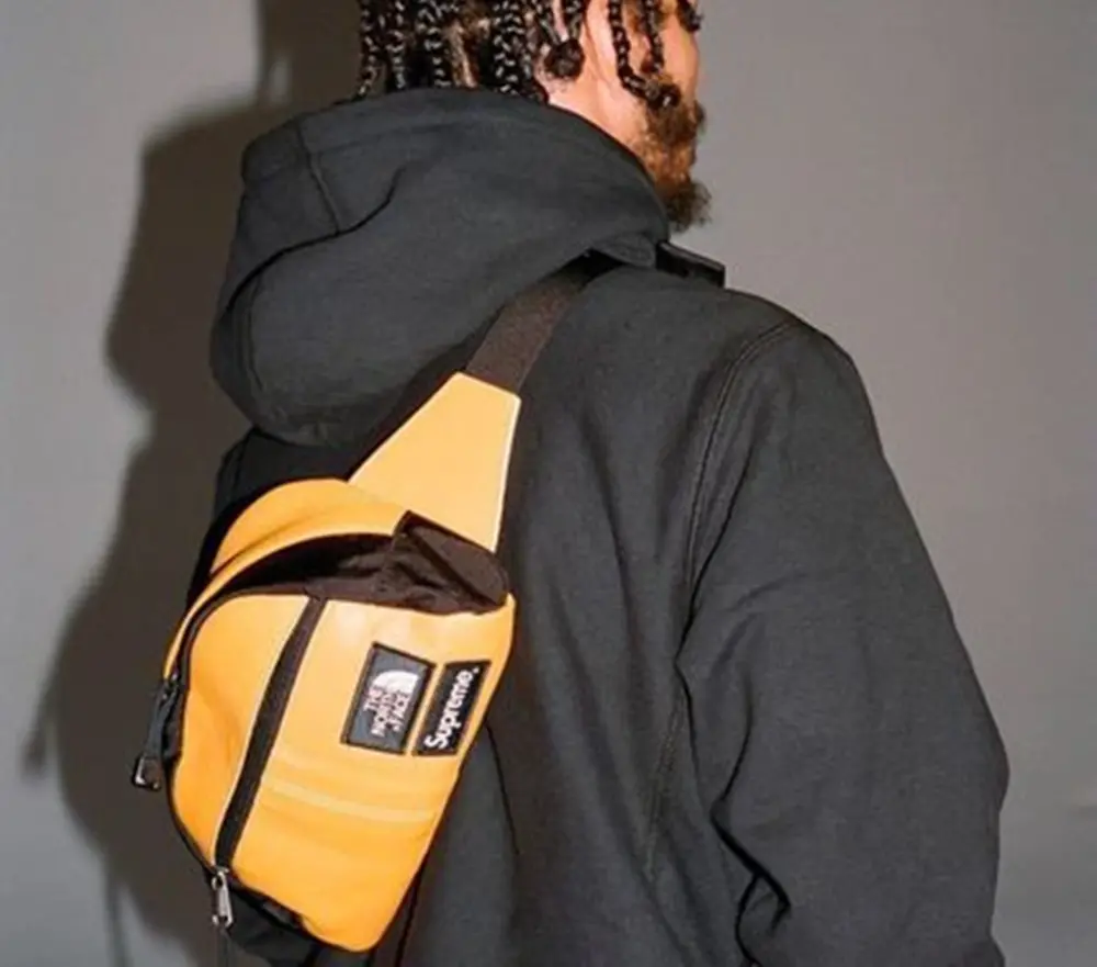 Alternative view of Túi Supreme The North Face Leather Roo II Lumbar Pack Yellow SP-TNFLRIILPYW