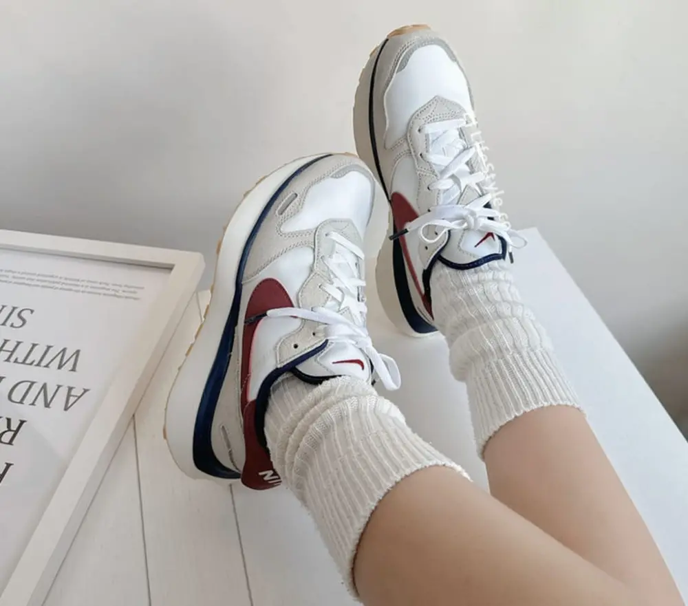 Alternative view of Giày Nike Phoenix Waffle ‘Light Bone’ FZ3600-072