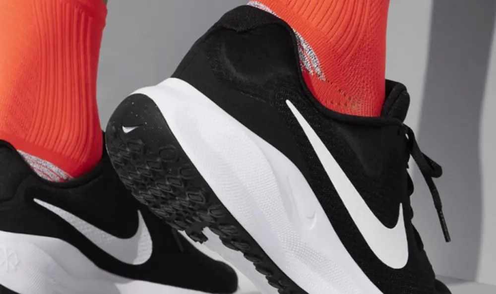 Giày Nike Revolution 7 ‘Black White’ FB2207-001 - Ảnh 6