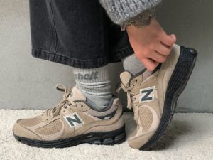 Alternative view of Giày New Balance 2002R "Driftwood & Blacktop" M2002REG