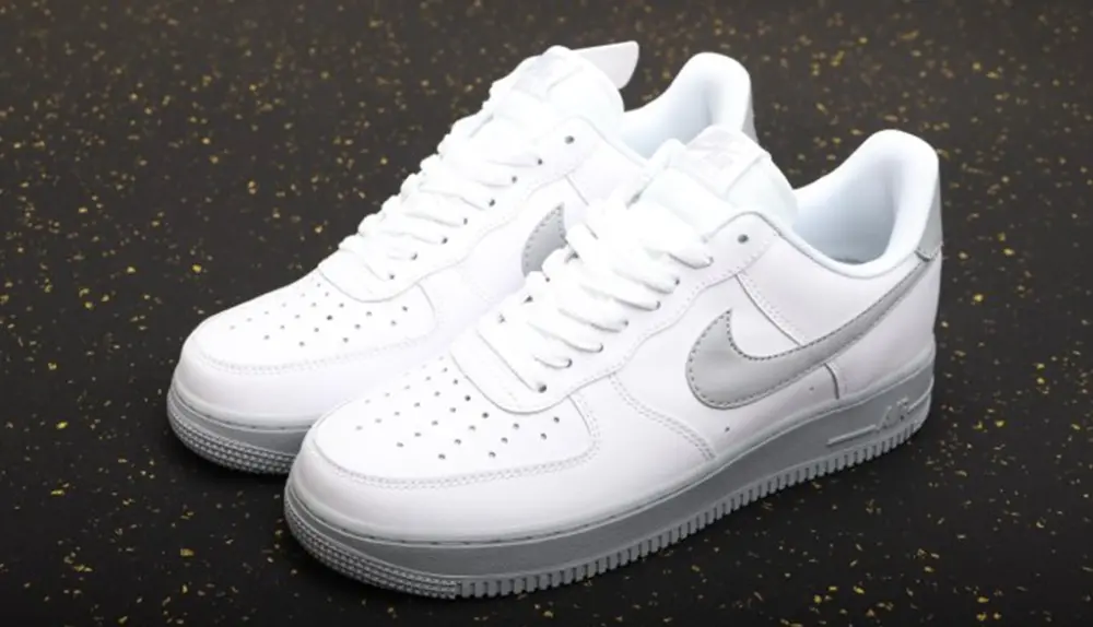 Alternative view of Giày Nike Air Force 1 ’07 ‘White Grey Sole’ CK7663-104