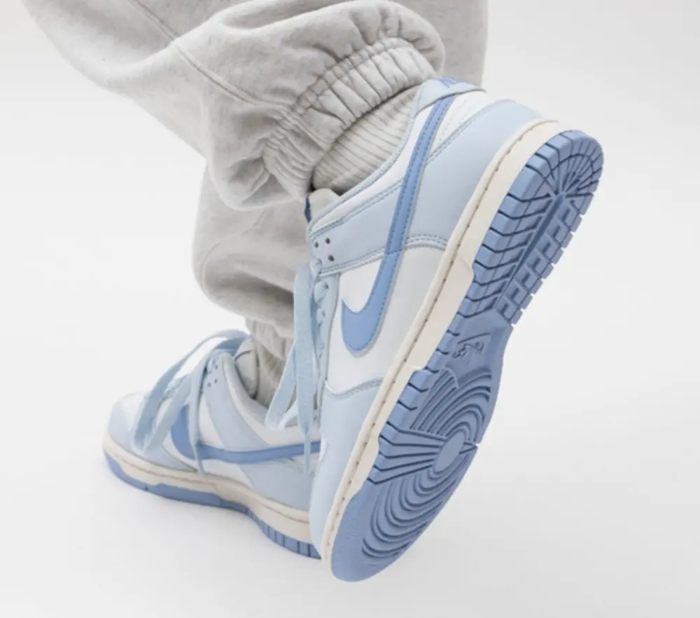 Alternative view of Giày Nike Dunk Low ‘Blue Tint’ DD1873-400