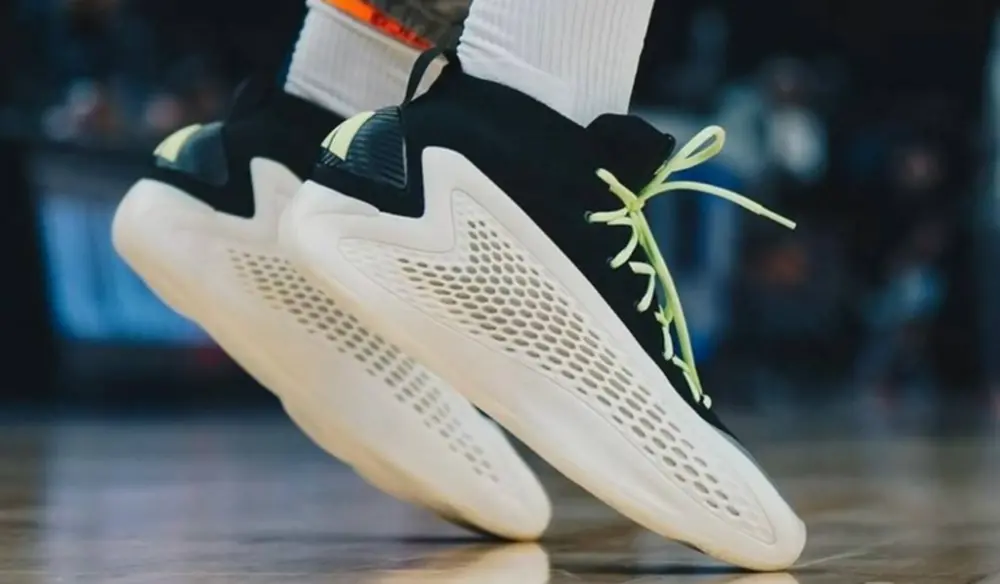 Alternative view of Giày Adidas AE 1 ‘Stormtrooper’ IF1857